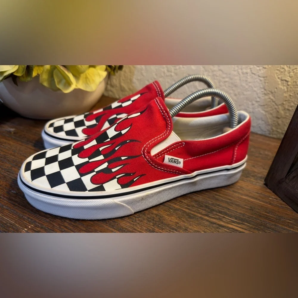 Vans Slip On Checker Blood Drips Flame Red Sneakers Shoes Men’s 5.5 Women’s 7.0 - Picture 10 of 12